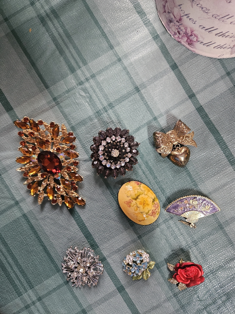 Vintage Brooches - Women Jewelry